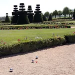 Hotel Chateau De Pizay 4*