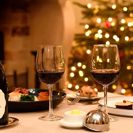 Chateau De Pizay Hotel 4*