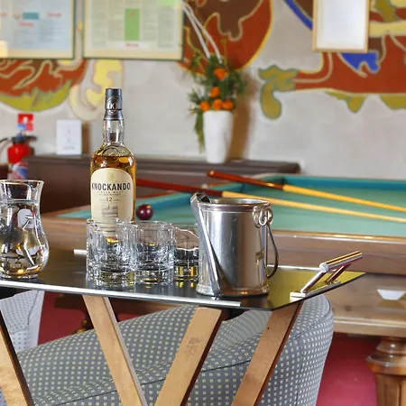 Chateau De Pizay Отель