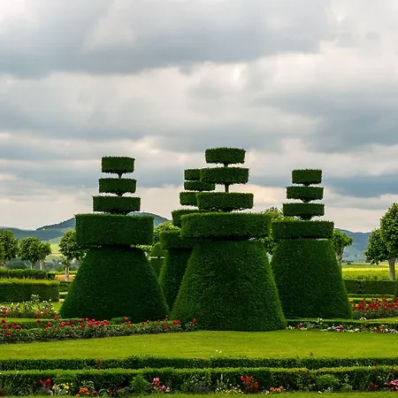 Chateau De Pizay 4* Бельвиль-сюр-Саон