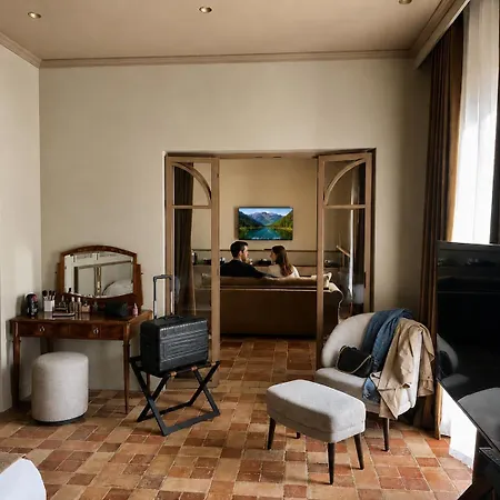 Chateau De Pizay Hotel 4*